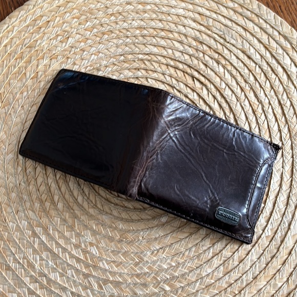 Fossil Men Pocket Leather Wallet - Picture 4 of 10